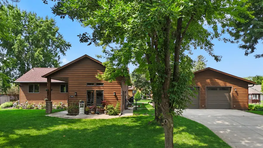 1215 35th Avenue N, Saint Cloud, MN 56303 - #2