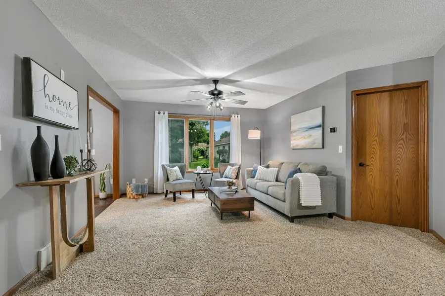 914 Willow Grove Circle, Waite Park, MN 56387 - #2