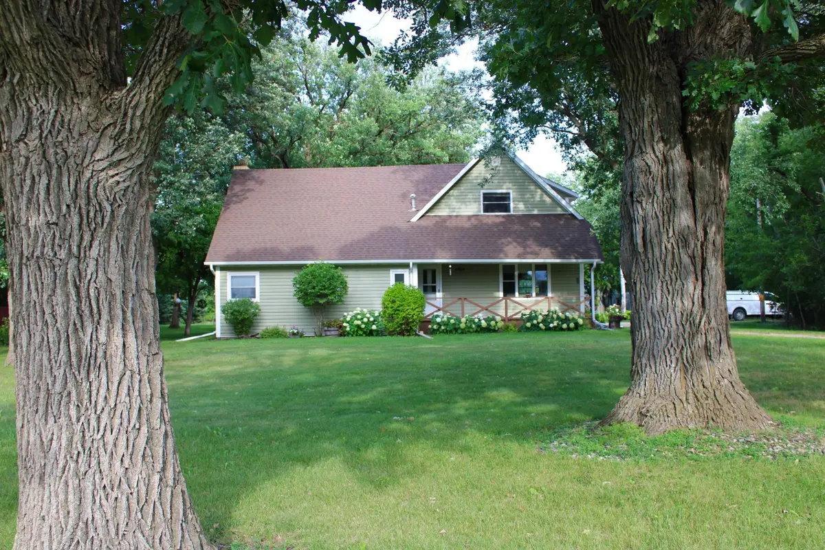 17262 130th Avenue Ne, Thief River Falls, MN 56701 - #1