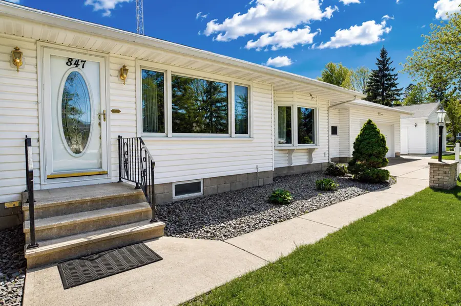 847 17th Street Ne, Owatonna, MN 55060 - #3