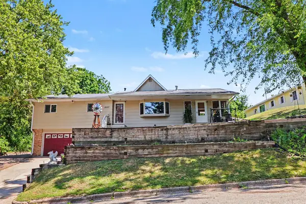 1537 Willow Drive, Red Wing, MN 55066