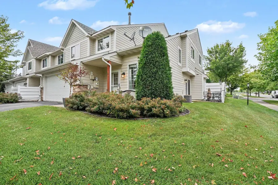1495 Riverpointe Road #F, Watertown, MN 55388 - #2
