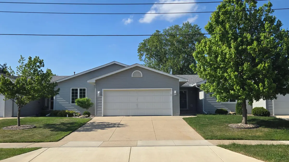1703 3rd Avenue Ne, Austin, MN 55912 - #1
