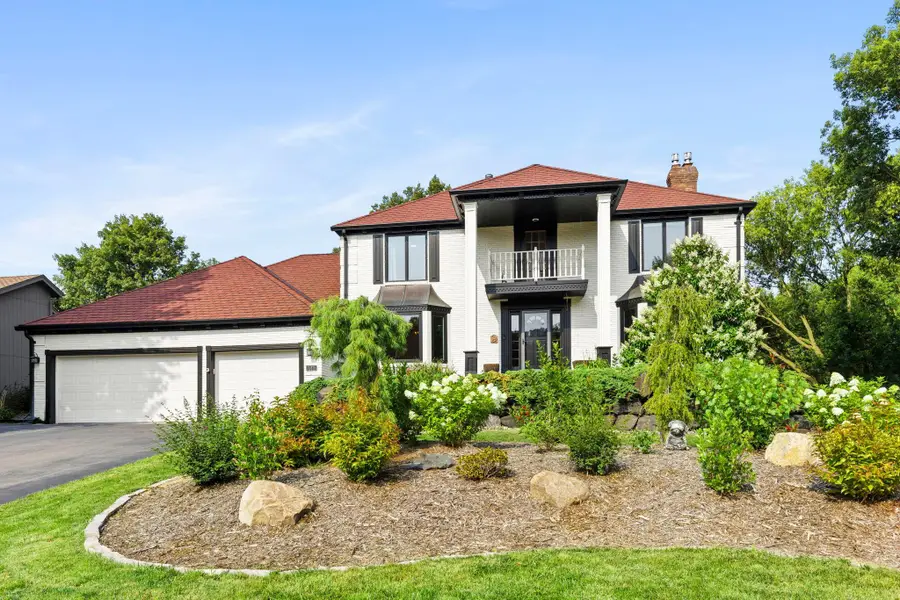 9348 Olympia Drive, Eden Prairie, MN 55347 - #2