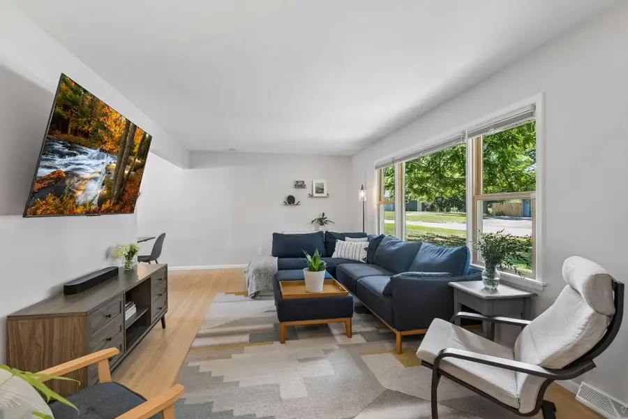 4147 Hull Road, Minnetonka, MN 55305 - #3