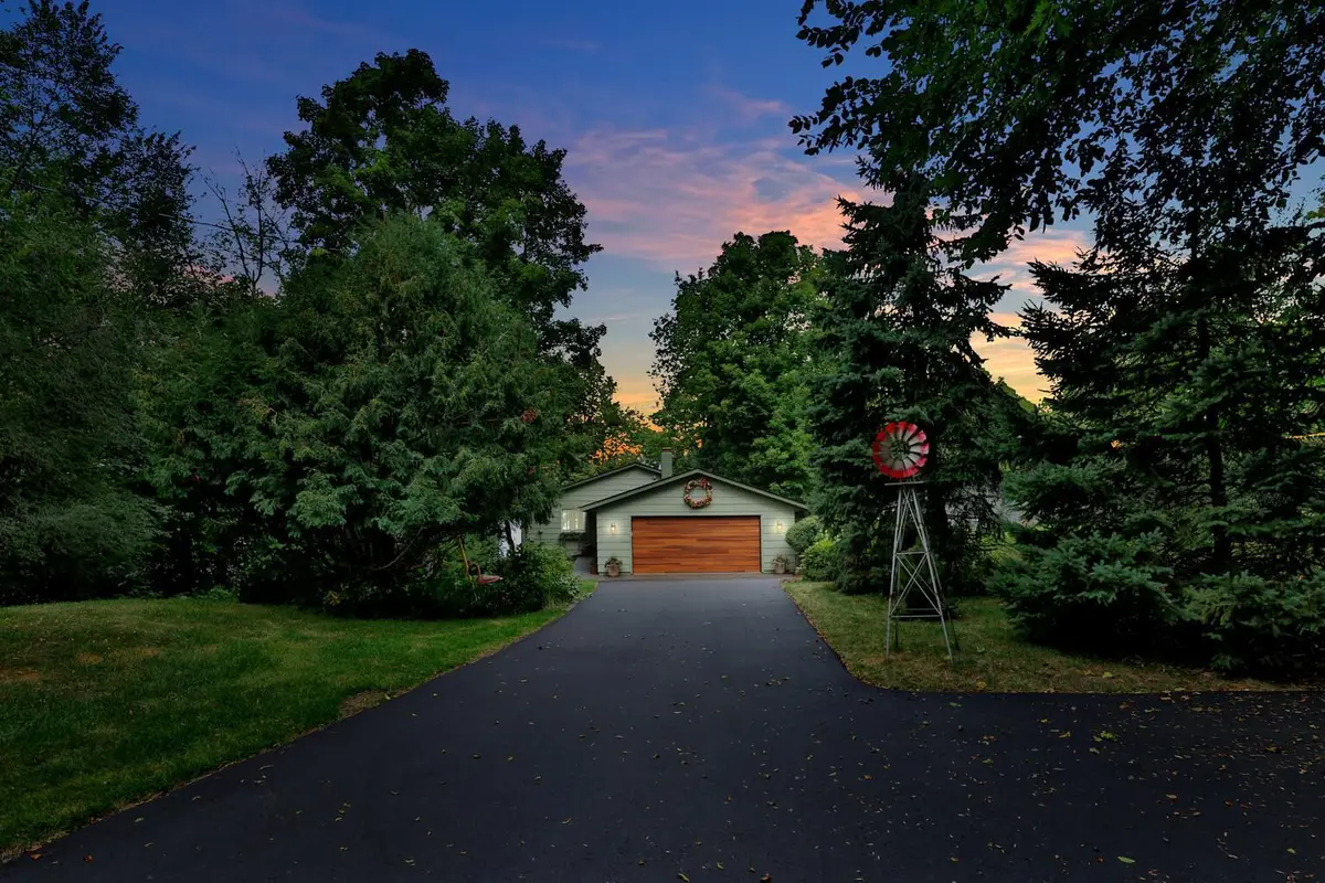 29166 Glader Boulevard, Lindstrom, MN 55045 - #1