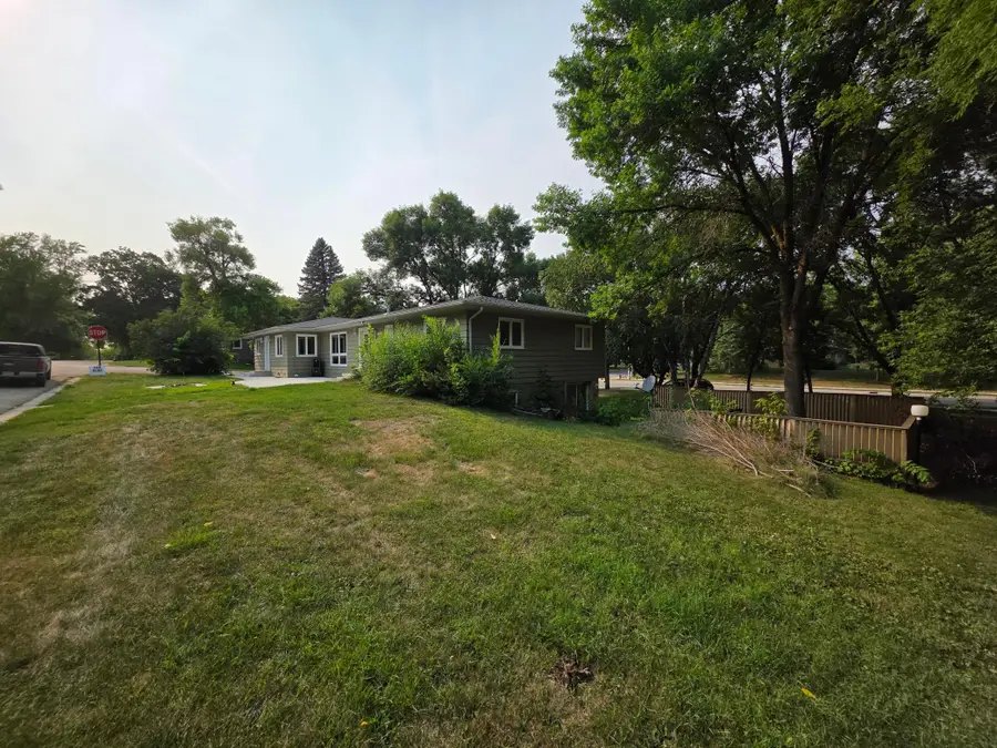 401 1st Avenue Se, Pelican Rapids, MN 56572 - #2