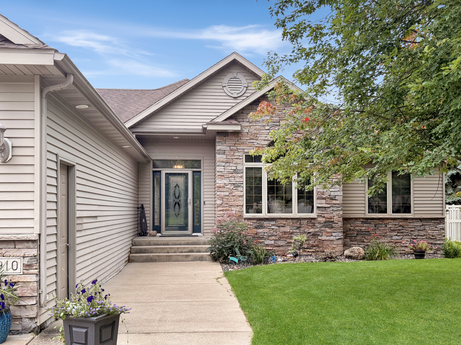 1910 Temminck Rd, Saint Cloud, MN 56301 - #2