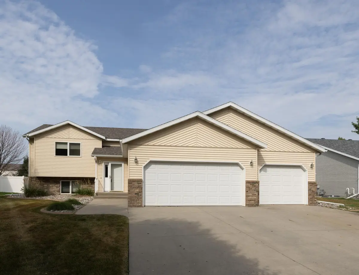 3609 Westmoor Boulevard, Moorhead, MN 56560 - #1