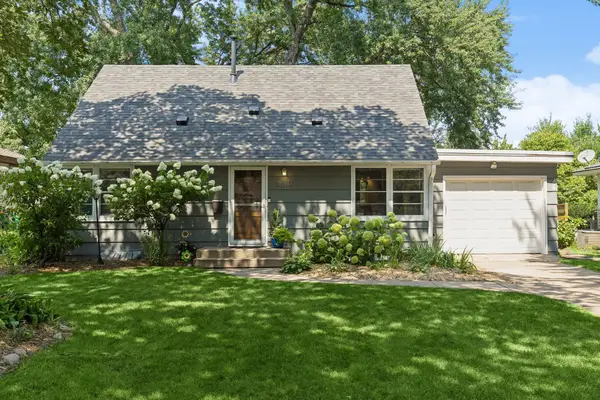 6810 W 24th Street, Saint Louis Park, MN 55426