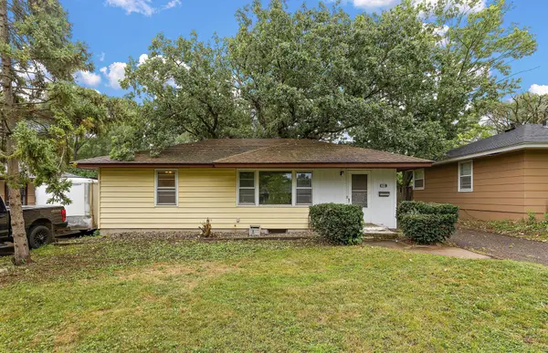 6921 W 24th Street, Saint Louis Park, MN 55426