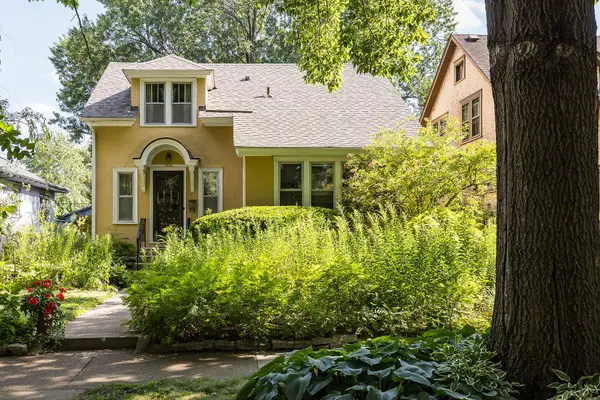 1234 Portland Avenue, Saint Paul, MN 55104