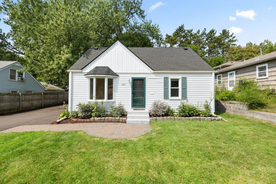 3727 Yates Avenue N, Crystal, MN 55422 - #3