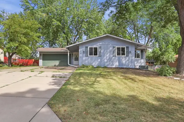4076 Ensign Avenue N, New Hope, MN 55427