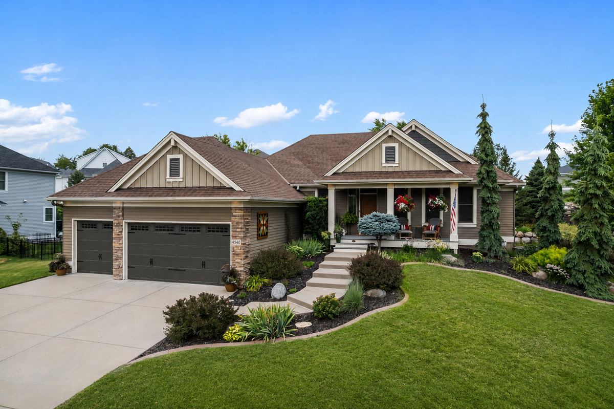 4540 Fable Hill Parkway N, Hugo, MN 55038 - #1