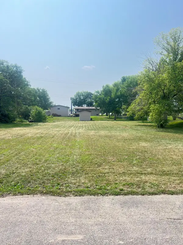 2608 1st Street N, Waite Park, MN 56387