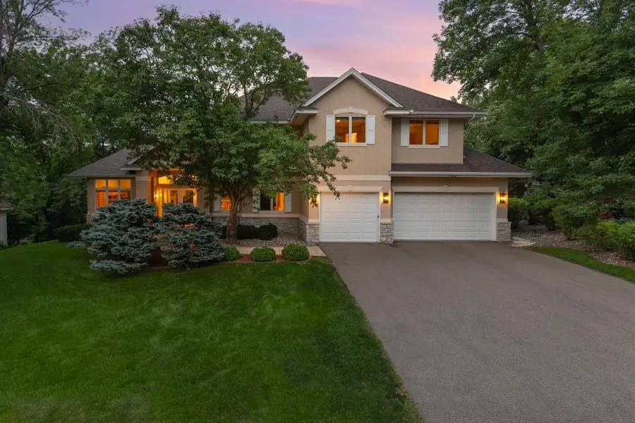 7602 S Bay Circle, Bloomington, MN 55438 - #3