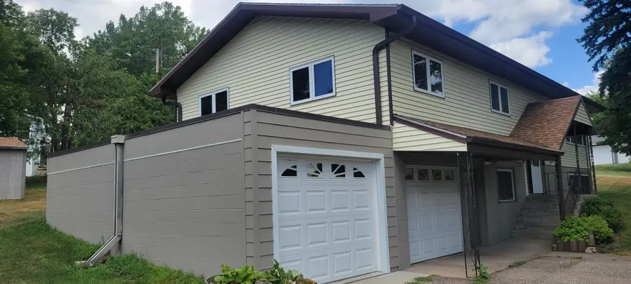 305 E Summit Street, Battle Lake, MN 56515 - #2