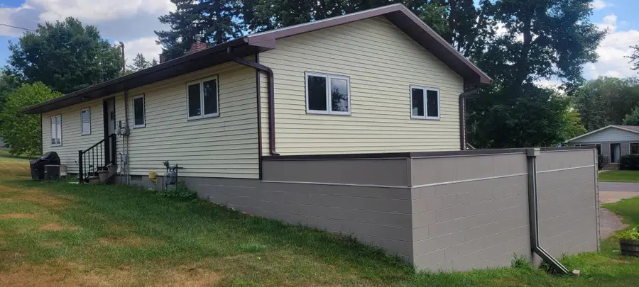 305 E Summit Street, Battle Lake, MN 56515 - #3