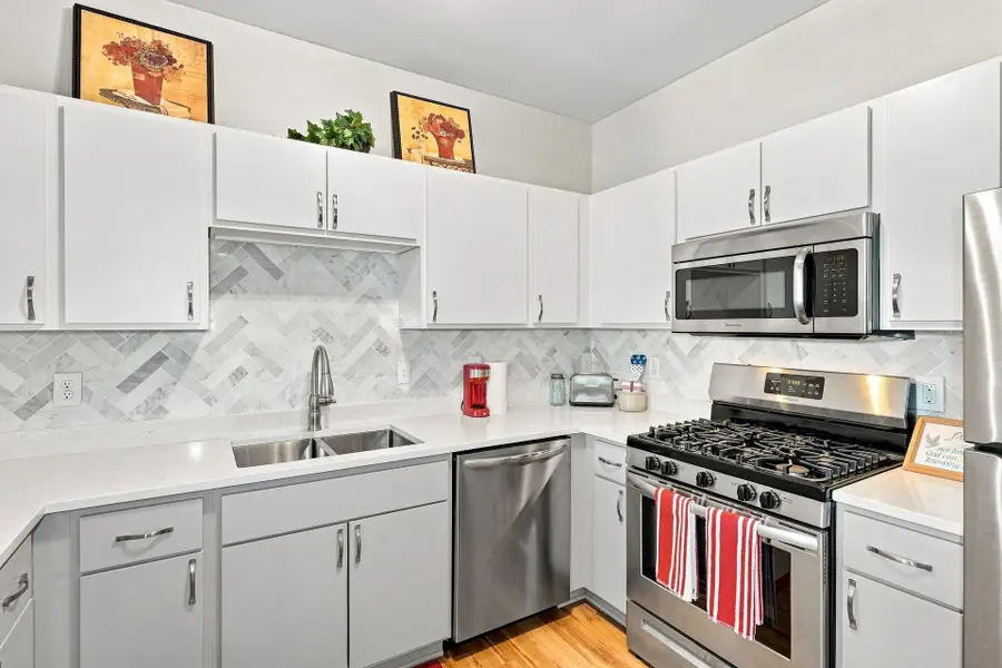 2803 E 38th Street #305, Minneapolis, MN 55406 - #2