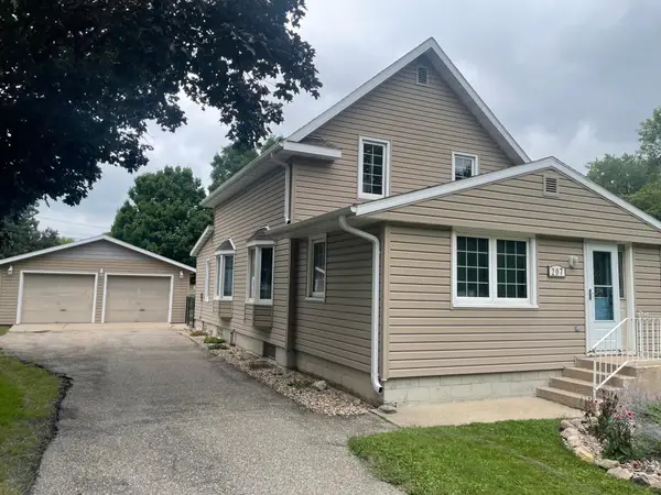 207 1st Avenue Ne, Geneva, MN 56035