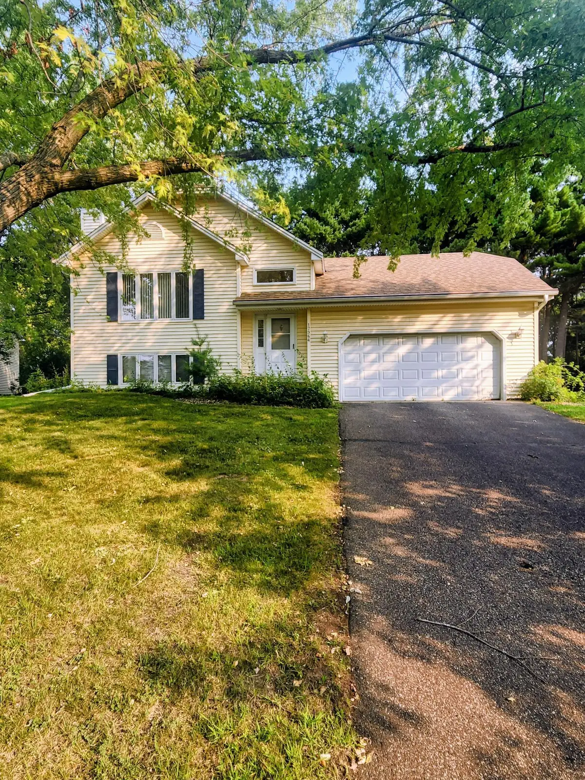 17964 Lorence Way, Eden Prairie, MN 55346 - #1