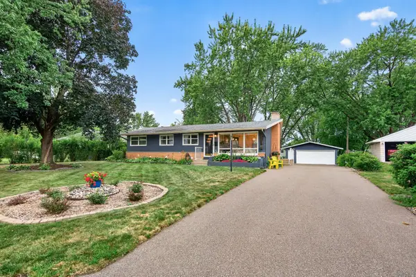 5221 Quebec Avenue N, New Hope, MN 55428