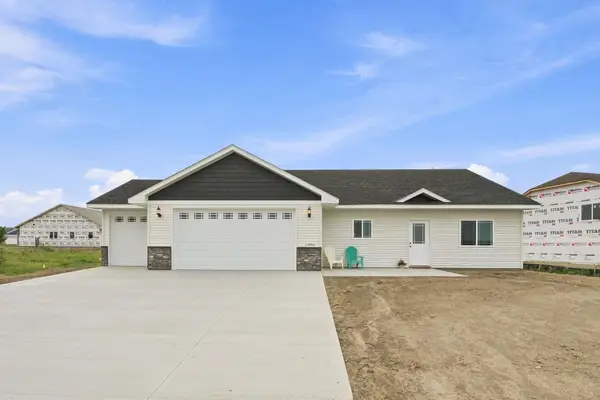 1006 Misty Meadow Boulevard, Buffalo, MN 55313