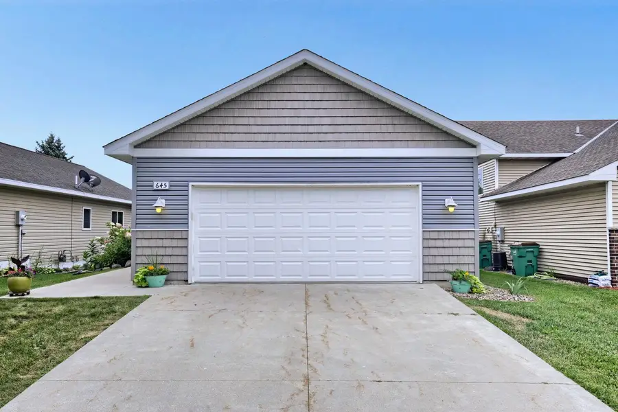 645 Tiffany Lane, Waconia, MN 55387 - #2