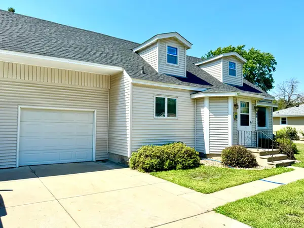 900 2nd Street, Farmington, MN 55024