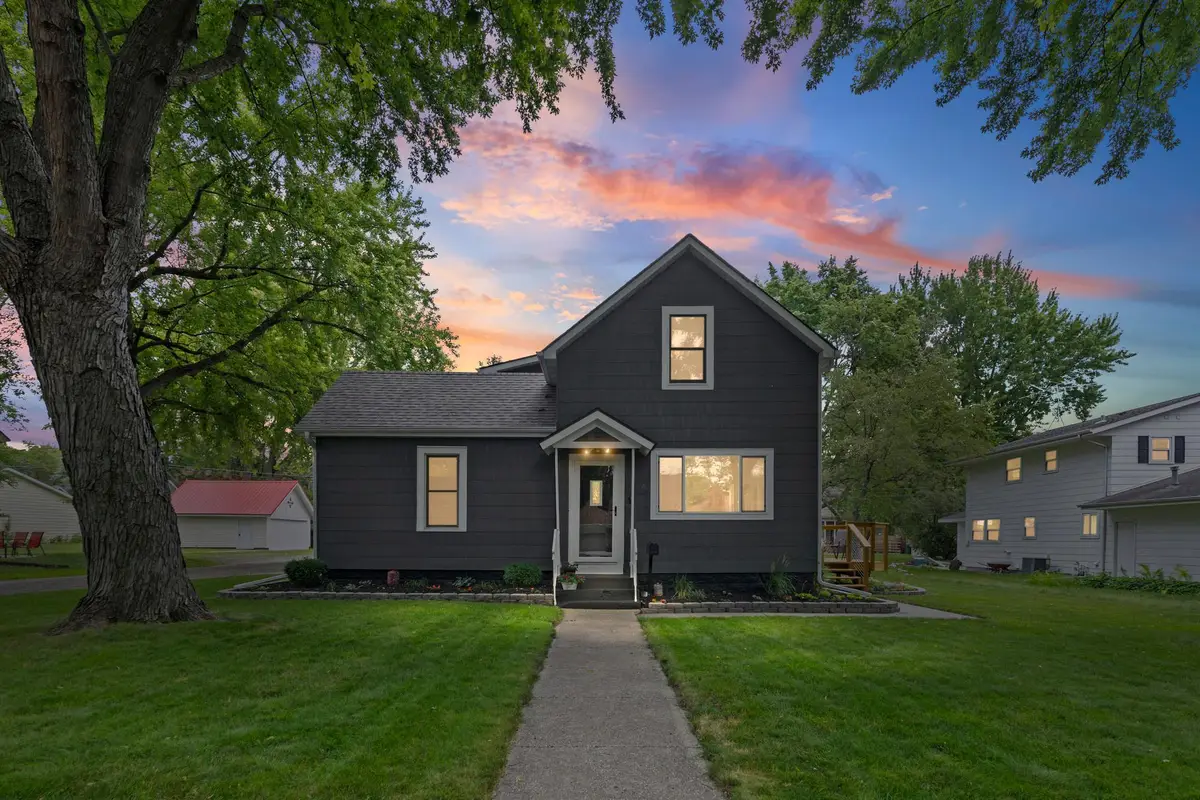 1416 Ford Avenue N, Glencoe, MN 55336 - #1