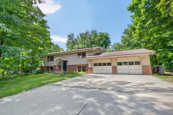 2452 Deschepper Drive, Grand Rapids, MN 55744