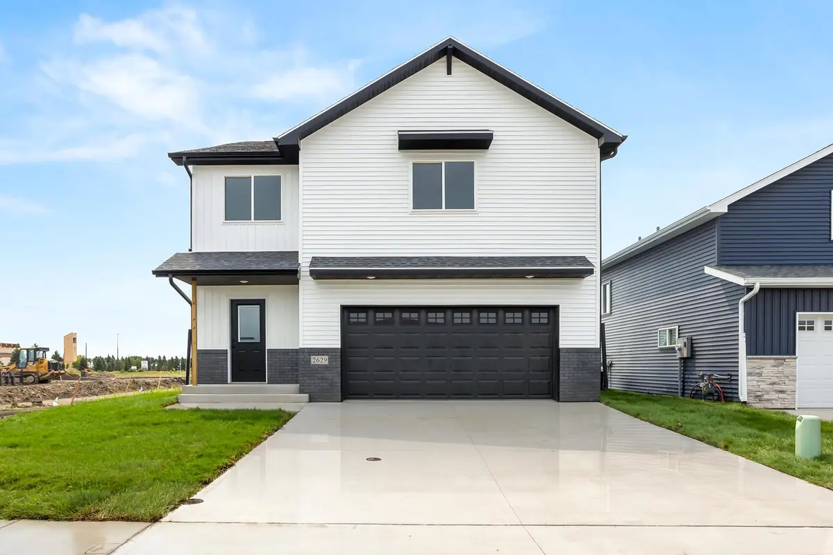 2629 38 Avenue S, Moorhead, MN 56560 - #1