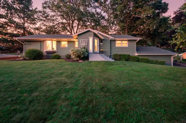 16409 Norwood Lane, Minnetonka, MN 55345