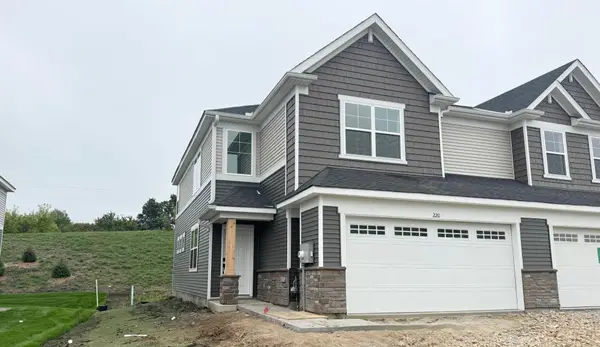 220 Huntington Drive, Waconia, MN 55387