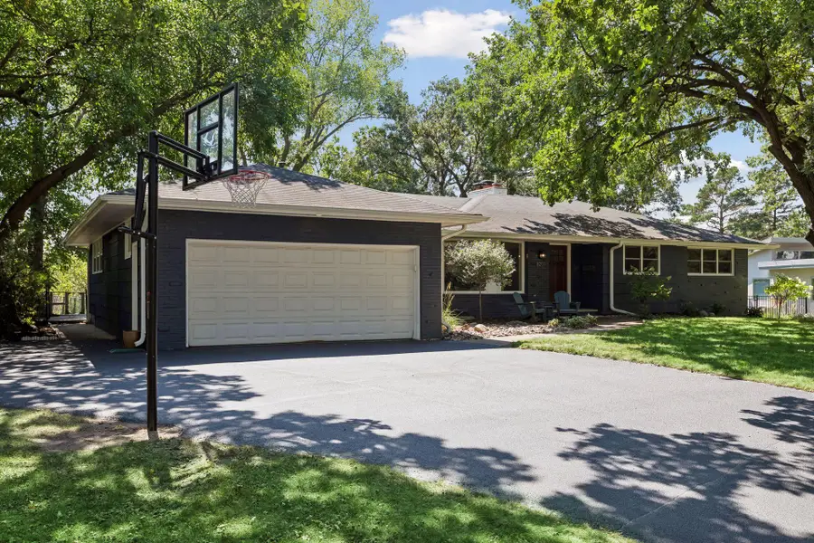 8201 Westwood Hills Curve, Saint Louis Park, MN 55426 - #2