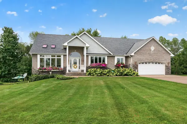 22760 Olivine Street Nw, Elk River, MN 55330