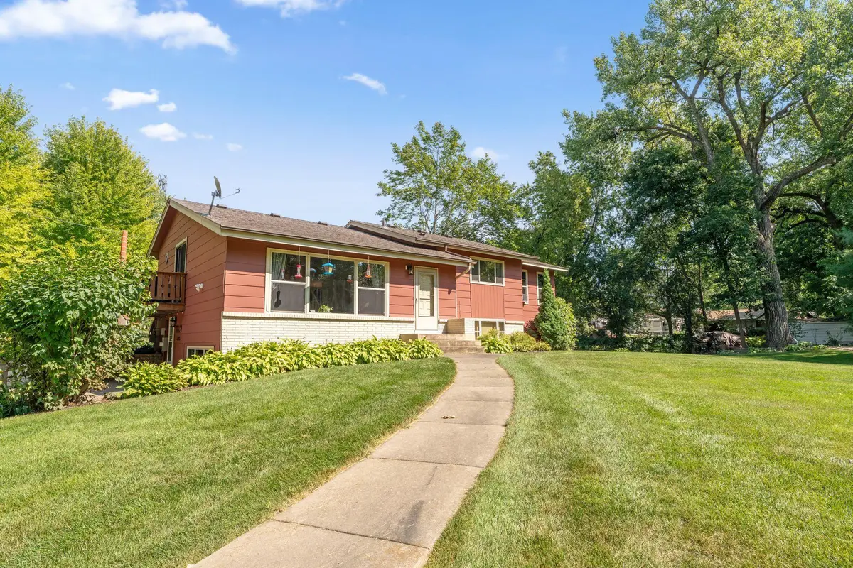 5393 Flagstaff Circle Se, Prior Lake, MN 55372 - #1