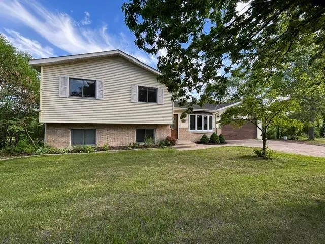 1837 8th Street Nw, Elk River, MN 55330 - #1