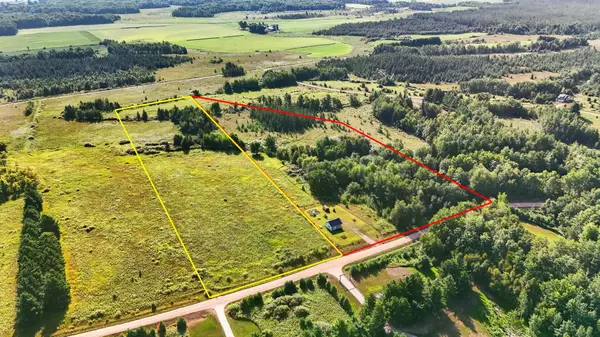 27048 Hawthorn Road #2039, Hinckley, MN 55037