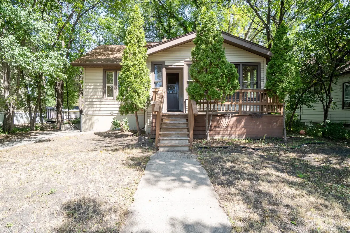 915 College Street N, Fargo, ND 58102 - #1