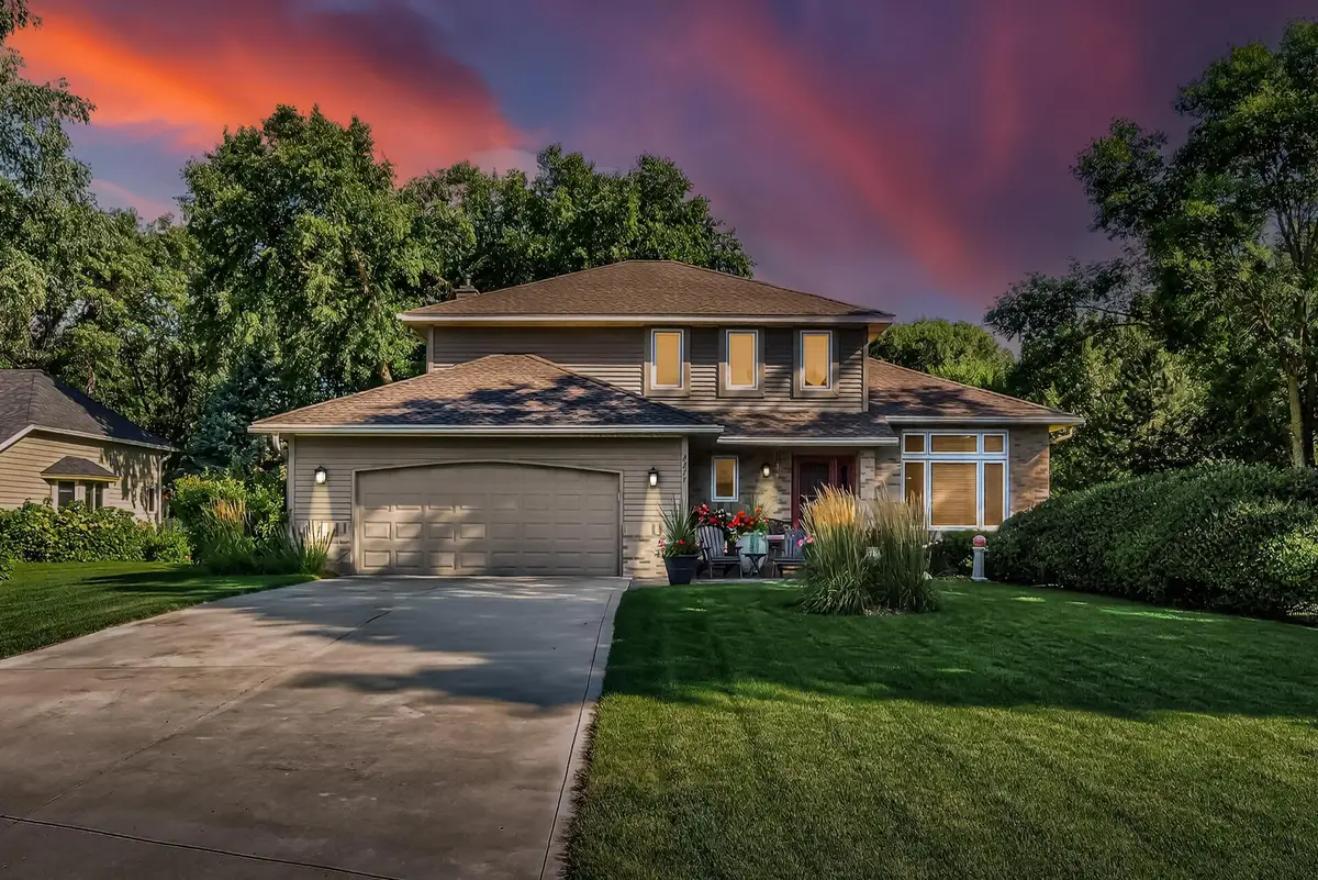 2277 Moreland Court E, Maplewood, MN 55119 - #1