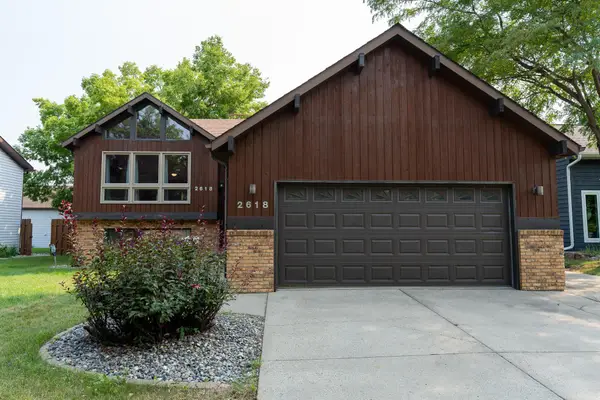 2618 34th Avenue S, Fargo, ND 58104