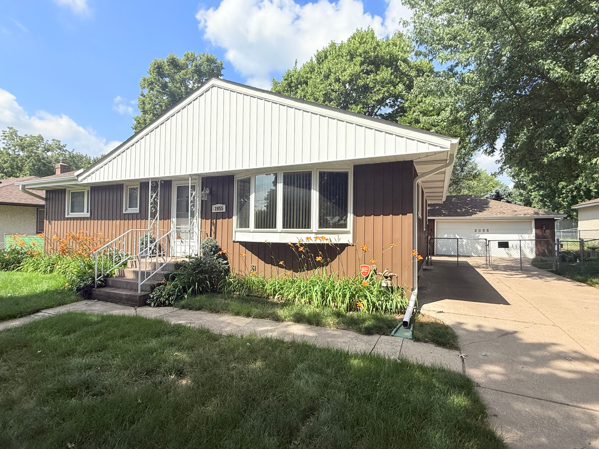 2055 English Street, Maplewood, MN 55109 - #1
