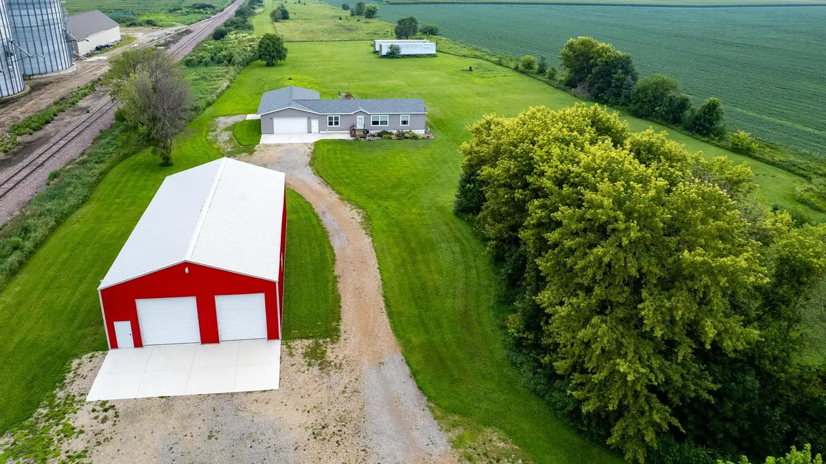 21509 700th Avenue, Alden, MN 56009 - #1