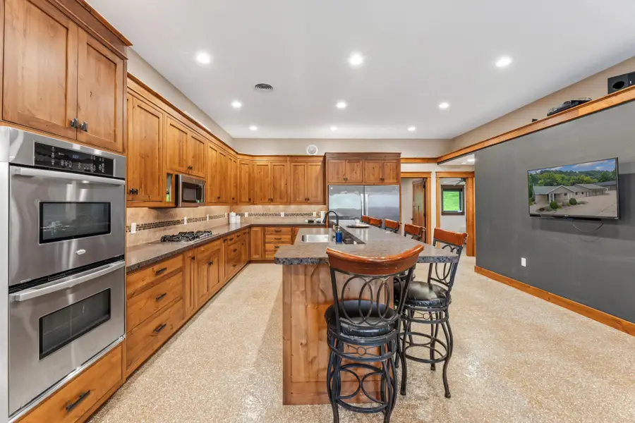 6752 State 44, Caledonia, MN 55921 - #3