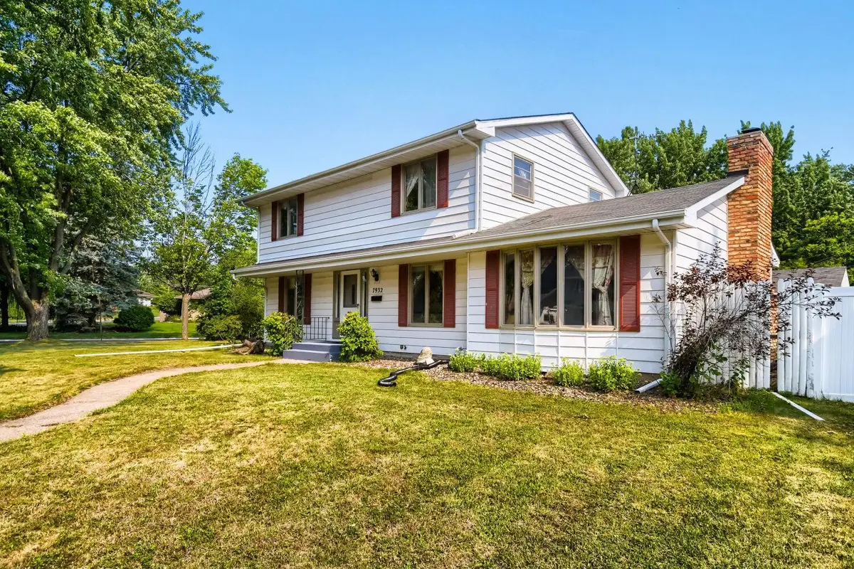 7932 38 1/2 Avenue N, New Hope, MN 55427 - #1