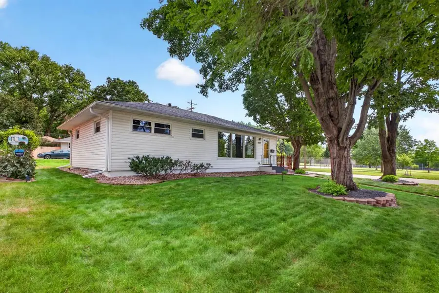 900 19th Avenue Ne, Rochester, MN 55906 - #2