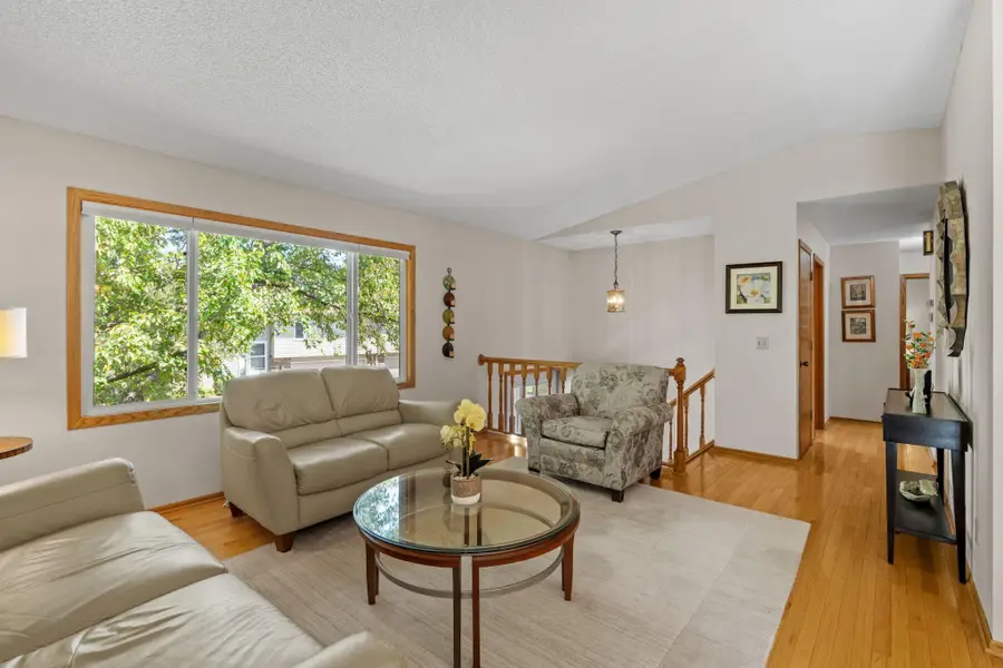 9952 107th Avenue N, Maple Grove, MN 55369 - #3