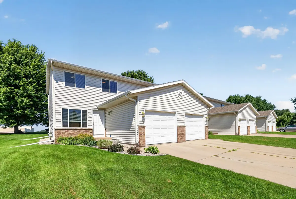 310 10th Avenue Nw, Byron, MN 55920 - #1